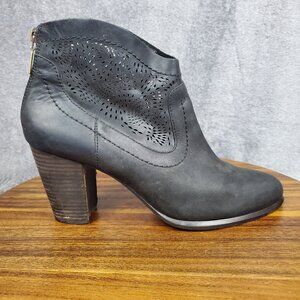 Ugg Boots Women's 10 Black Leather Charlotte Perforated Heeled Ankle Booties